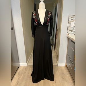 Topshop Black Boho Floral Print Embroidered Maxi Dress XS BNWT